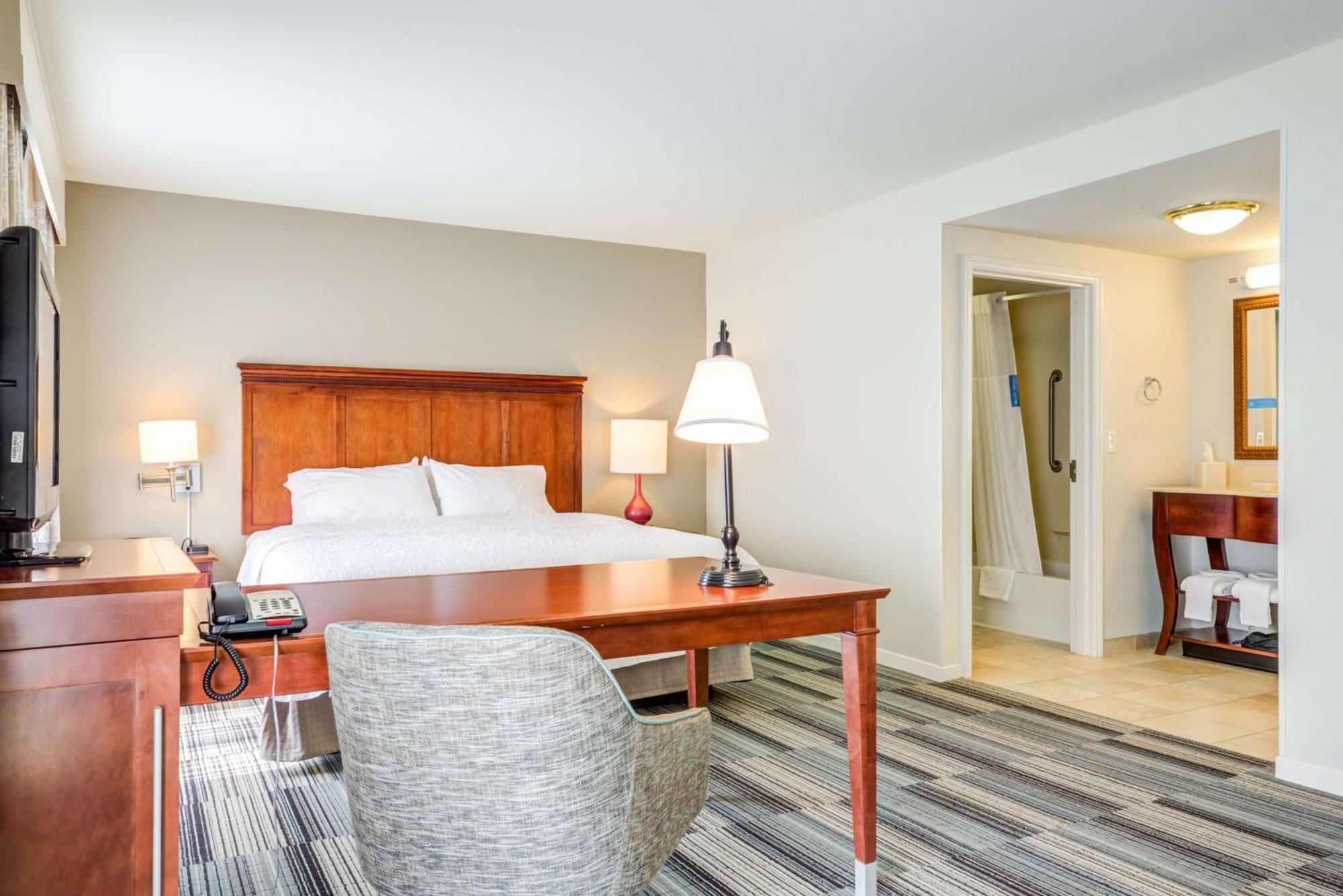 Hampton Inn & Suites Westford-Chelmsford Exterior foto